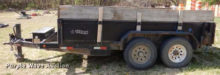 image for item LS9074 2002 Titan  dump trailer
