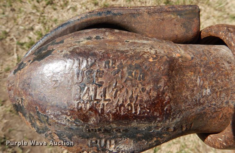 image for item LS9074 2002 Titan  dump trailer