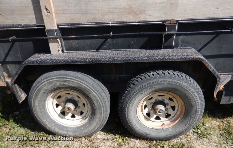 image for item LS9074 2002 Titan  dump trailer