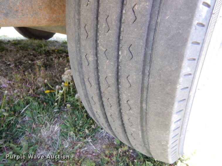 image for item LS9074 2002 Titan  dump trailer