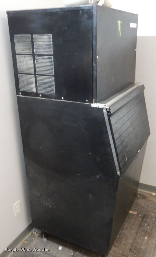 image for item LS9085 Manitowoc JD0452A  ice maker