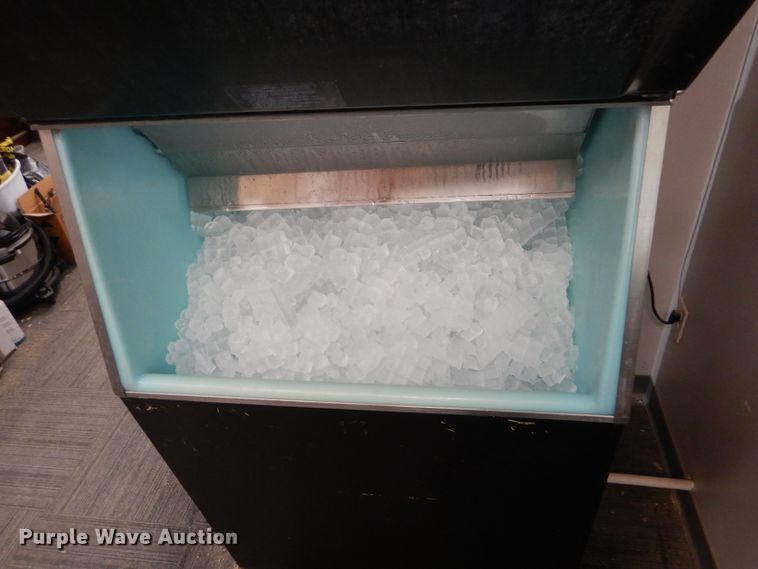 image for item LS9085 Manitowoc JD0452A  ice maker