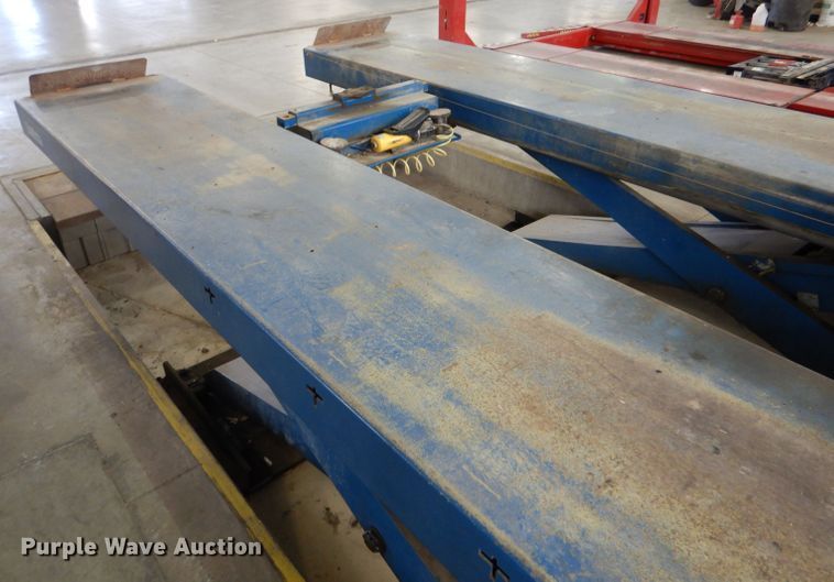 image for item LS9086 2005 Nussbaum Uni-Lift 13000  automotive lift