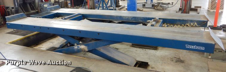 image for item LS9086 2005 Nussbaum Uni-Lift 13000  automotive lift
