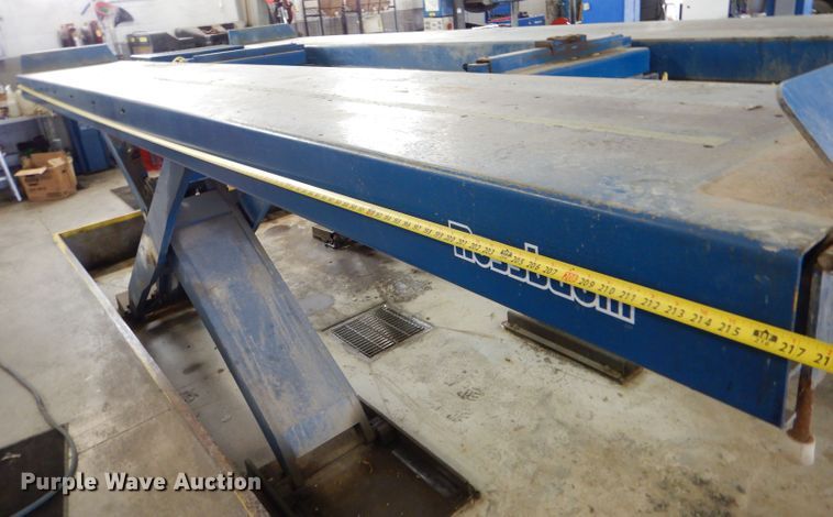 image for item LS9086 2005 Nussbaum Uni-Lift 13000  automotive lift