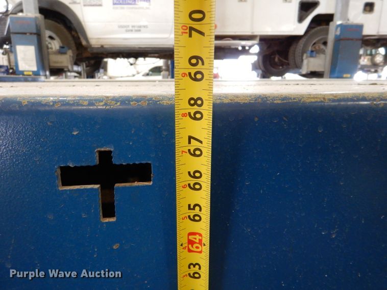 image for item LS9086 2005 Nussbaum Uni-Lift 13000  automotive lift