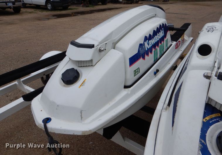 image for item LS9094 (2) personal watercraft