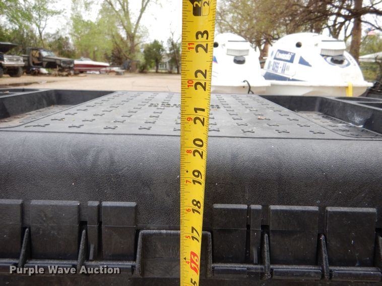 image for item LS9094 (2) personal watercraft