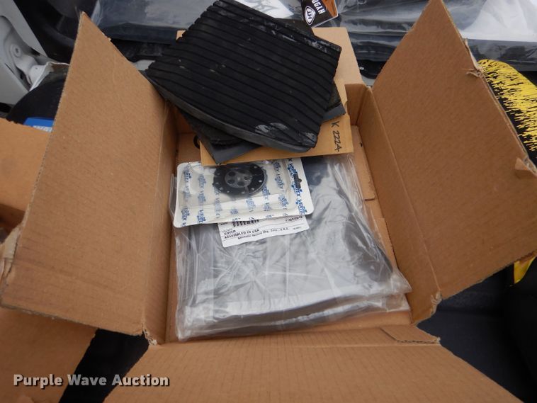 image for item LS9094 (2) personal watercraft