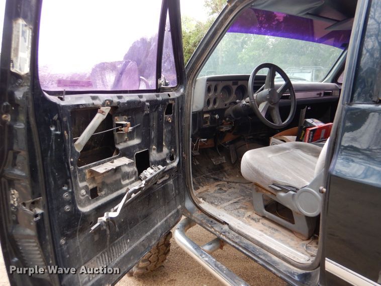 image for item LS9096 1988 Chevrolet Blazer  SUV