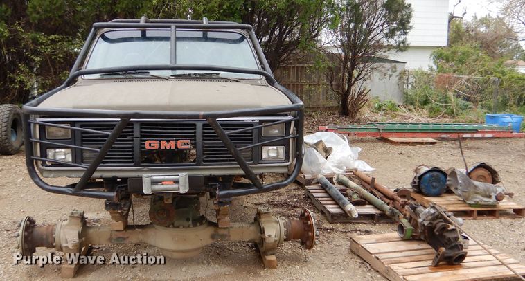 image for item LS9098 1985 GMC Jimmy  SUV