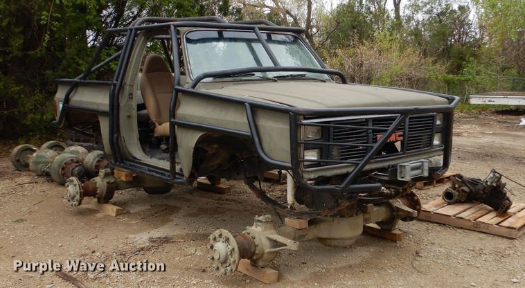 image for item LS9098 1985 GMC Jimmy  SUV