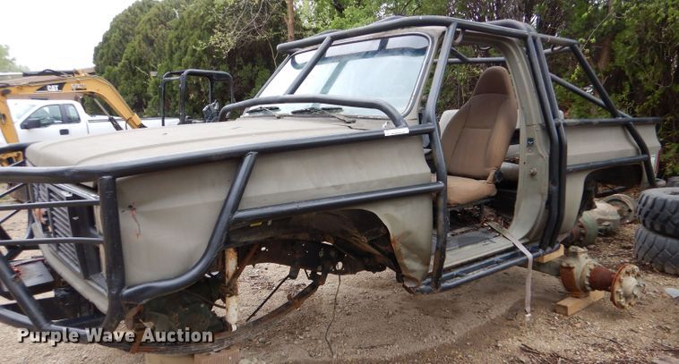 image for item LS9098 1985 GMC Jimmy  SUV