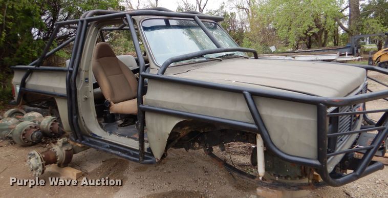 image for item LS9098 1985 GMC Jimmy  SUV