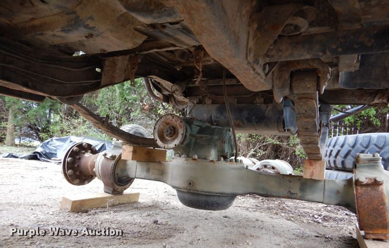 image for item LS9098 1985 GMC Jimmy  SUV