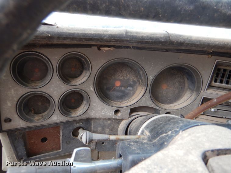 image for item LS9098 1985 GMC Jimmy  SUV