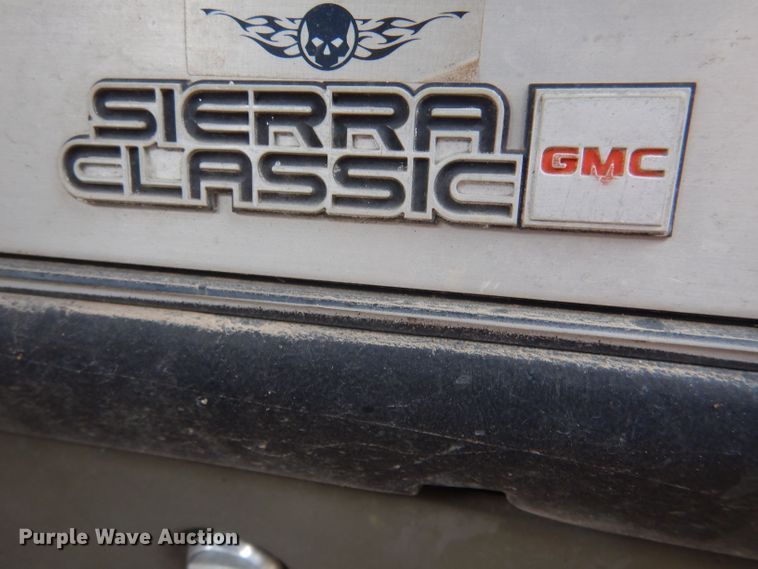 image for item LS9098 1985 GMC Jimmy  SUV