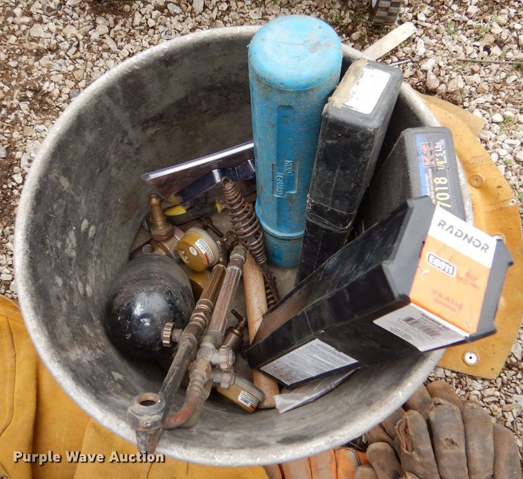 image for item LS9100 Lincoln Electric Weldanpower  welder/generator