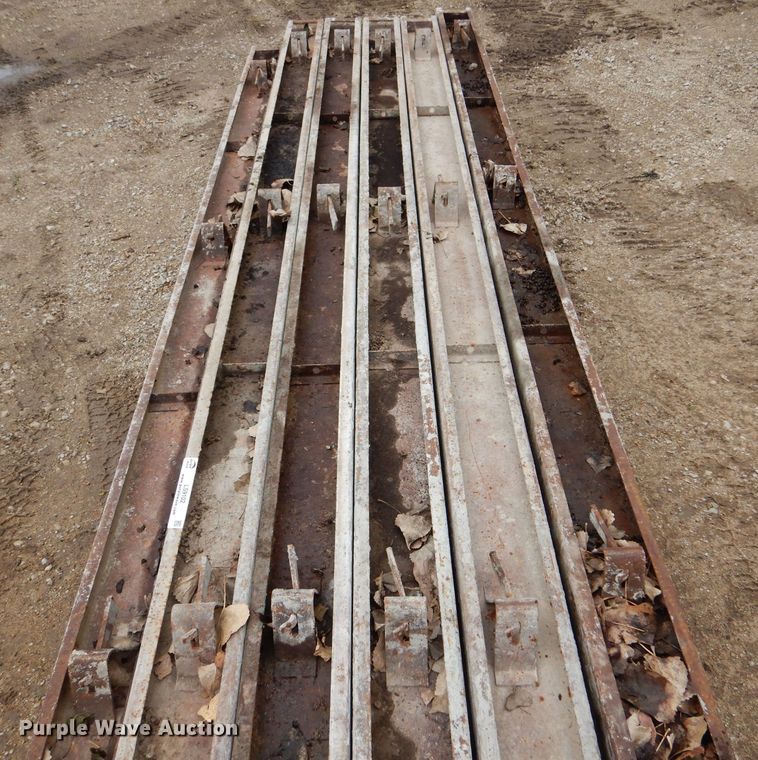 image for item LS9102 (29) steel concrete forms