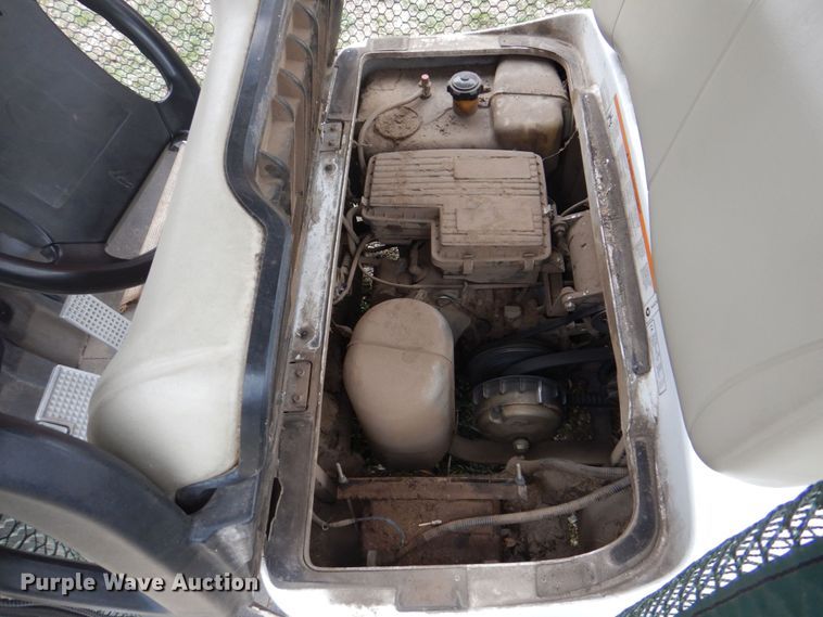 image for item MF9039 2008 Yamaha YDRA  golf cart