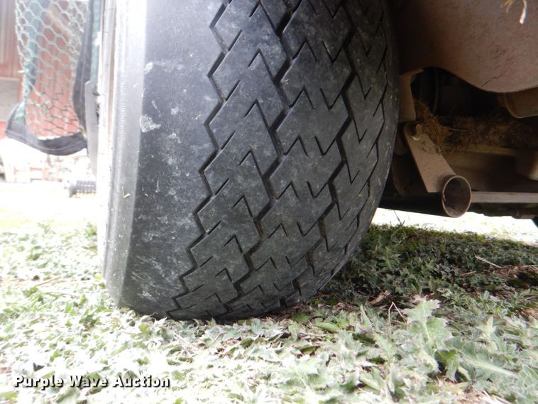 image for item MF9039 2008 Yamaha YDRA  golf cart