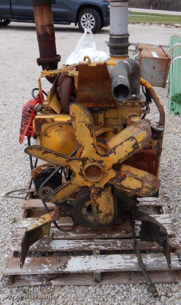 image for item MF9043 Caterpillar 3304  engine