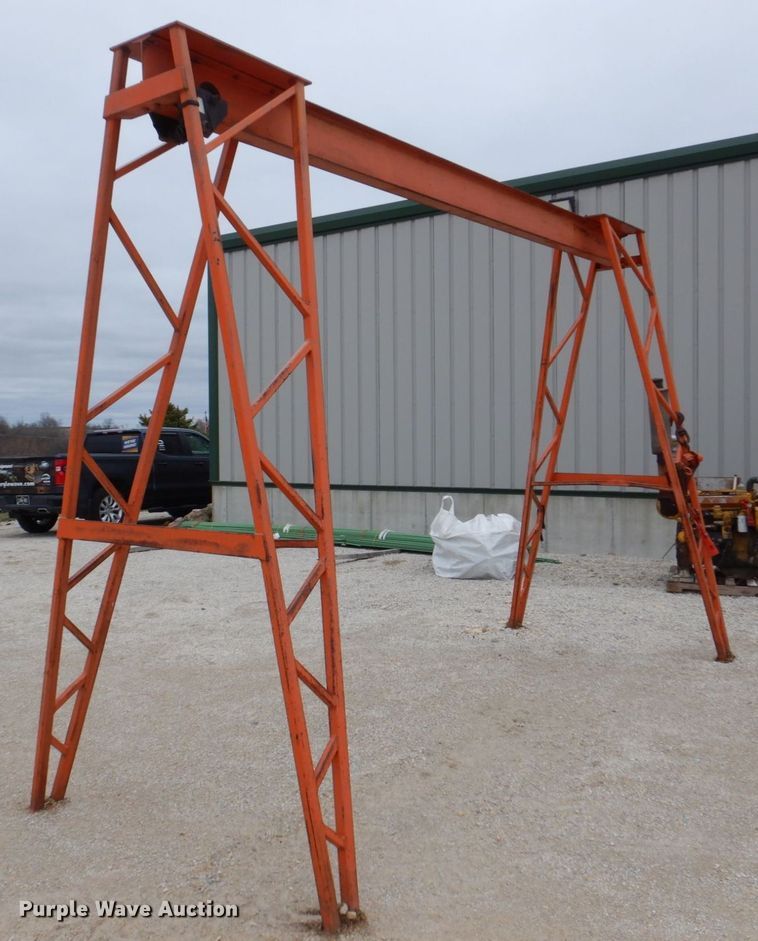 image for item MF9044 A-frame hoist