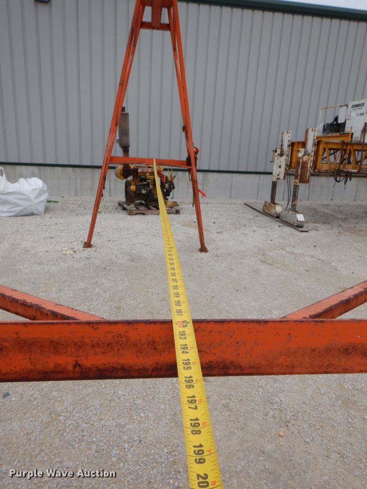 image for item MF9044 A-frame hoist