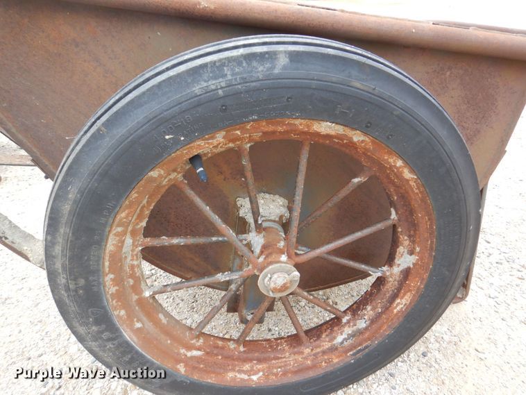 image for item MF9048 (4) Georgia Buggies steel wheelbarrows