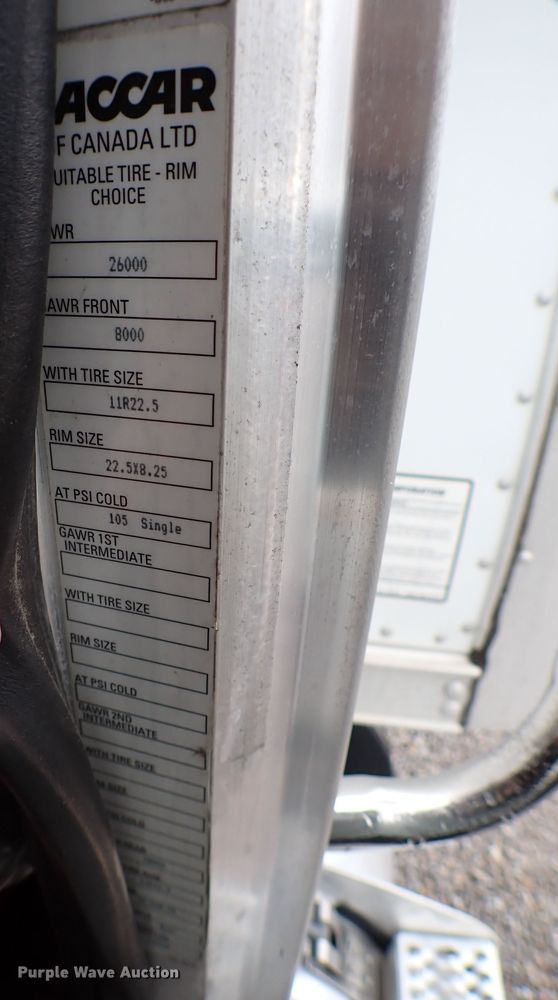 image for item MF9292 2014 Peterbilt 337  box truck