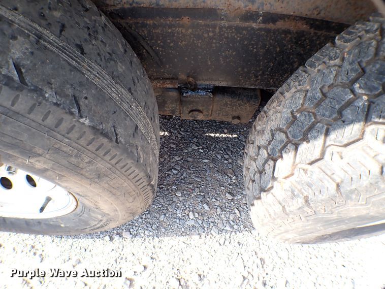 image for item MF9332 2012 Top Hat TDS20X7-14E-F  tilt deck equipment trailer