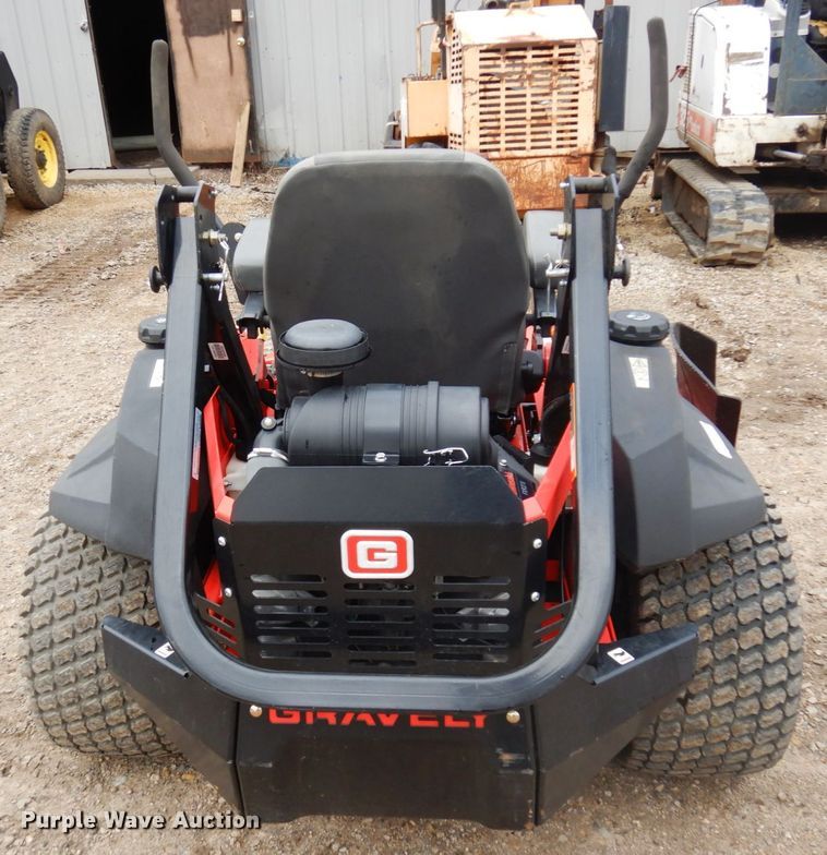 image for item MF9567 2018 Gravely Pro-Turn 460  ZTR lawn mower