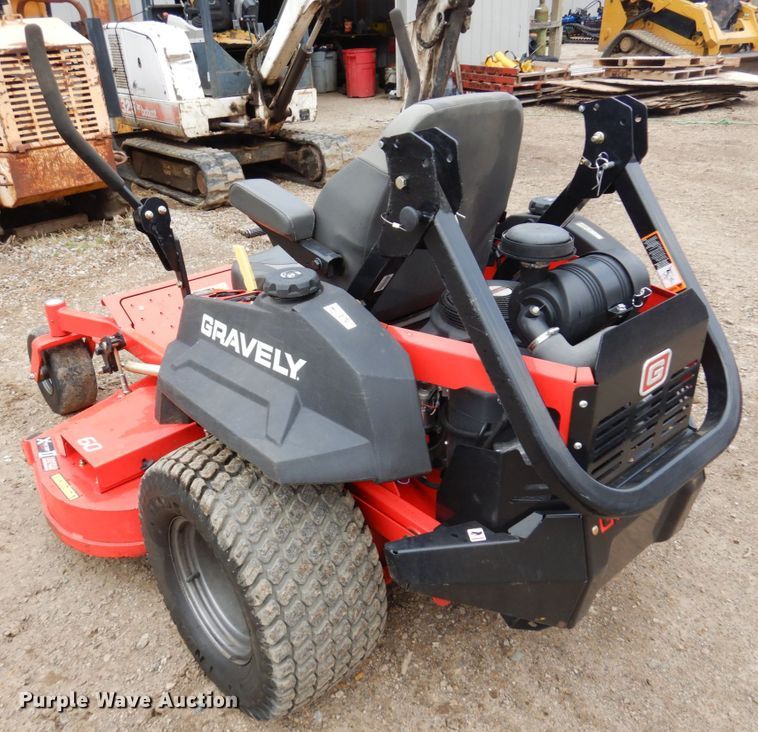 image for item MF9567 2018 Gravely Pro-Turn 460  ZTR lawn mower