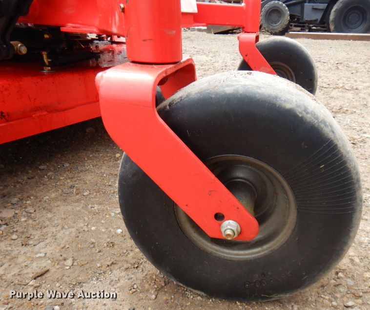 image for item MF9567 2018 Gravely Pro-Turn 460  ZTR lawn mower