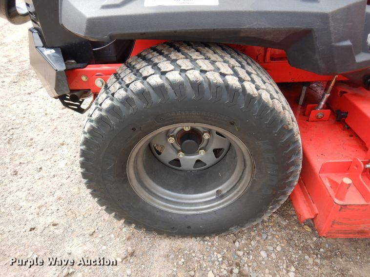 image for item MF9567 2018 Gravely Pro-Turn 460  ZTR lawn mower