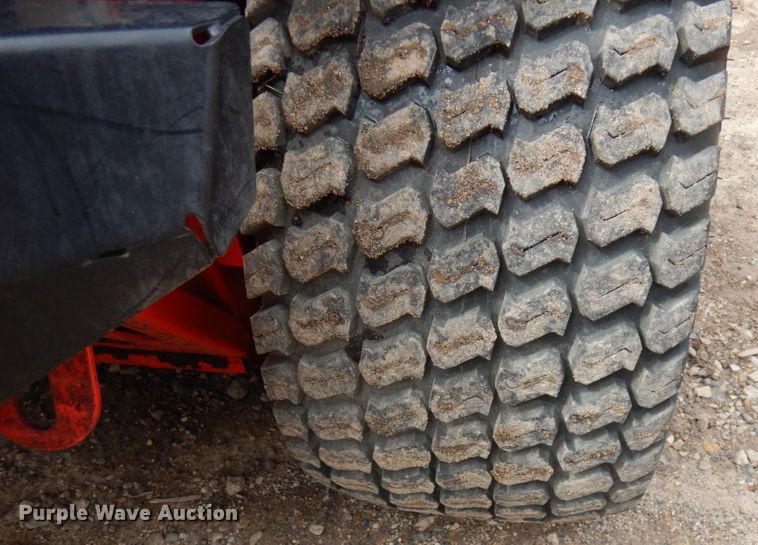 image for item MF9567 2018 Gravely Pro-Turn 460  ZTR lawn mower