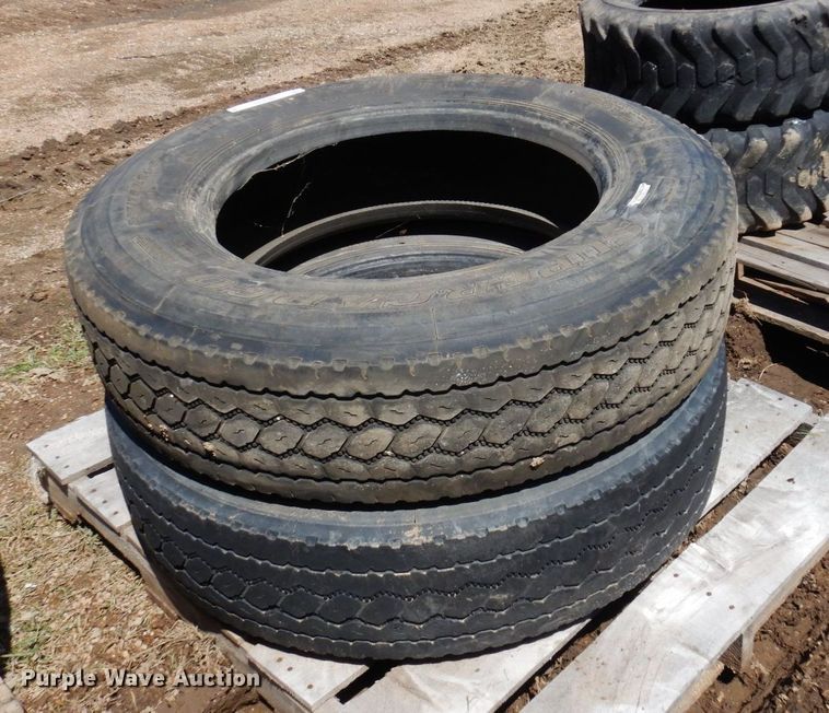 image for item MF9589 (15) tires