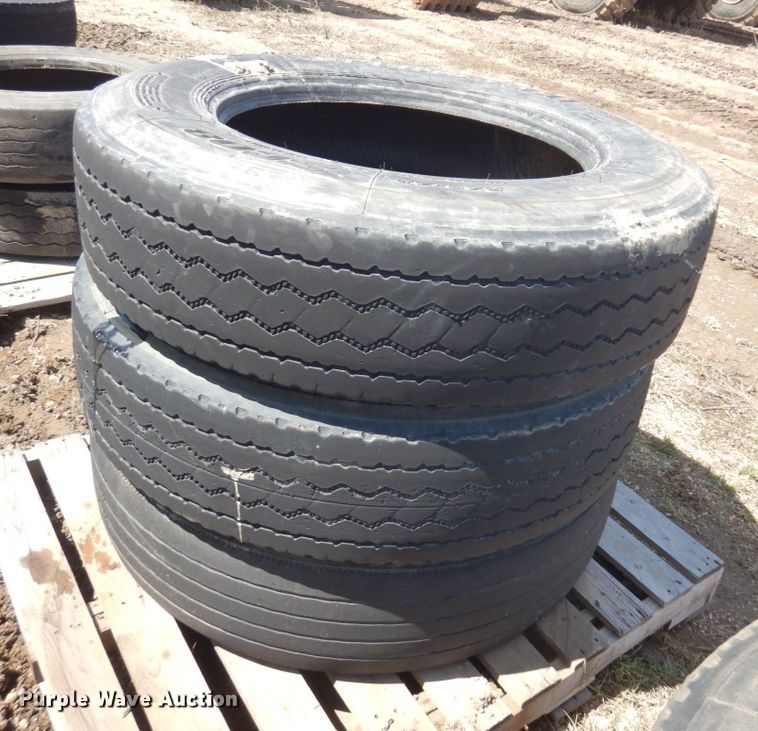 image for item MF9589 (15) tires
