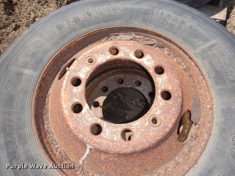 image for item MF9589 (15) tires