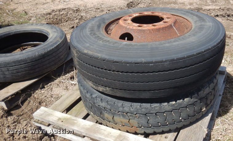 image for item MF9589 (15) tires