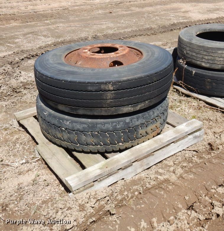 image for item MF9589 (15) tires