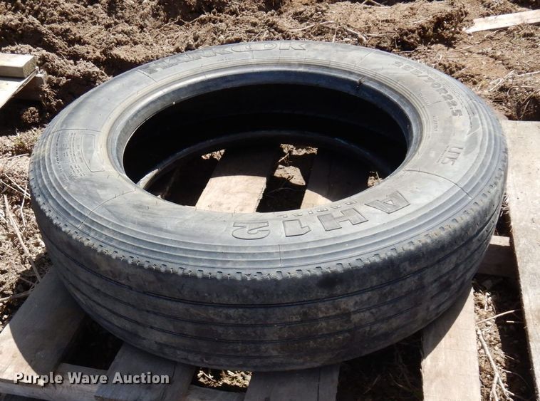 image for item MF9589 (15) tires
