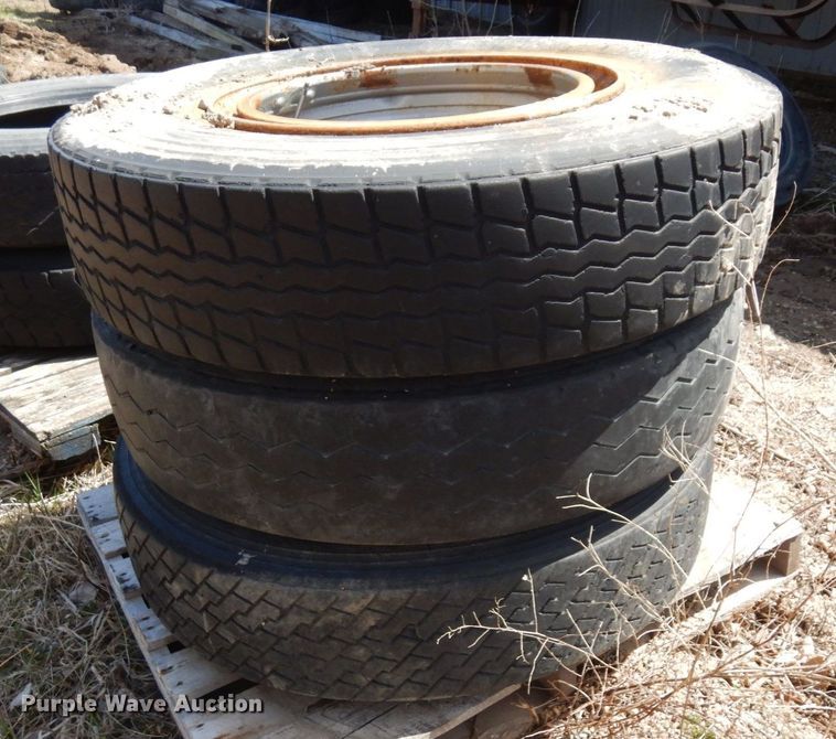 image for item MF9589 (15) tires