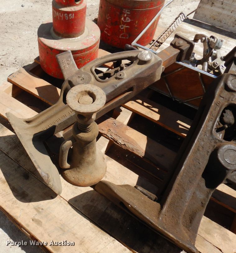 image for item MF9591 Tools