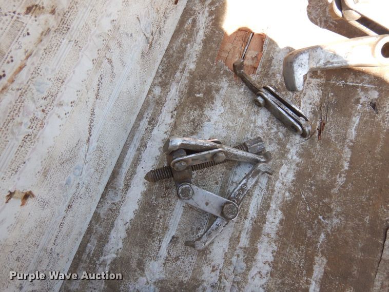 image for item MF9591 Tools