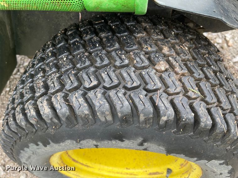 image for item MJ9657 John Deere F935  lawn mower