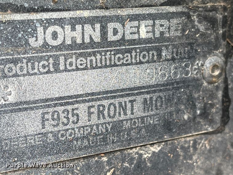 image for item MJ9657 John Deere F935  lawn mower