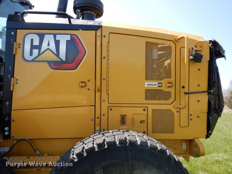 image for item DA7210 2020 Caterpillar 140  motor grader