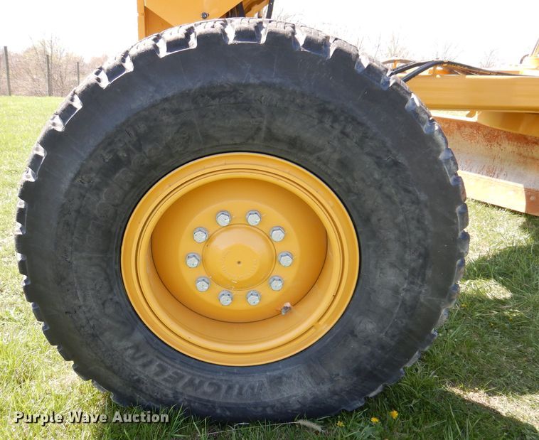 image for item DA7210 2020 Caterpillar 140  motor grader