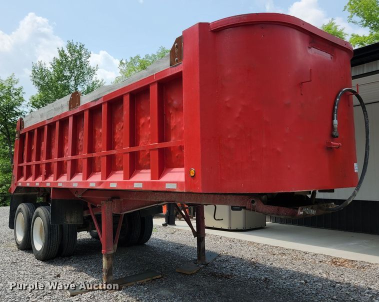 image for item DI1222 1997 Warren  end dump trailer